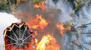 Parahasiči Smokejumpers: Hasiči na padácích