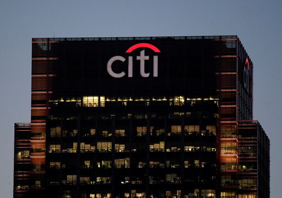 Vedení společnosti Citigroup nacházející se ve finančním centru Canary Wharf.