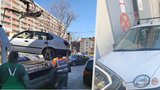 Hůř zaparkovat nešlo: Řidič v Pardubicích uvěznil za vraty obsluhu výměníku