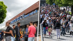 Nechceme konflikt, chceme jen bezpečnost! Demonstranti se vydali na pochod Pardubicemi