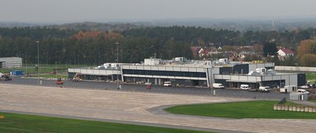 Letiště Pardubice možná zažije méně hektické léto, pokud se naplní předpovědi cestovních kanceláří a zprostředkovatelů zájezdů.