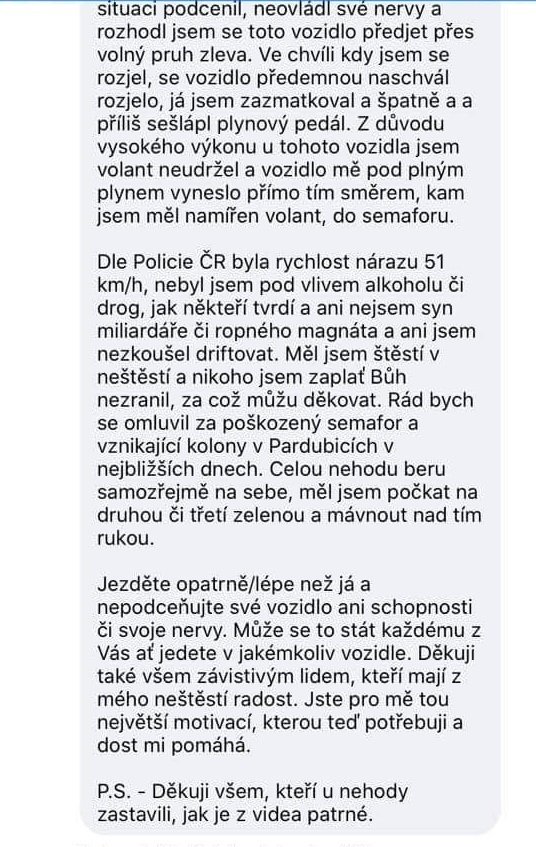 Štěpán na facebooku vysvětlil, jak k nehodě došlo.