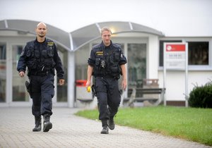 Matka v mostecké škole napadla ředitelku: Pedagožka skončila se zraněnou rukou. (ilustrační foto)