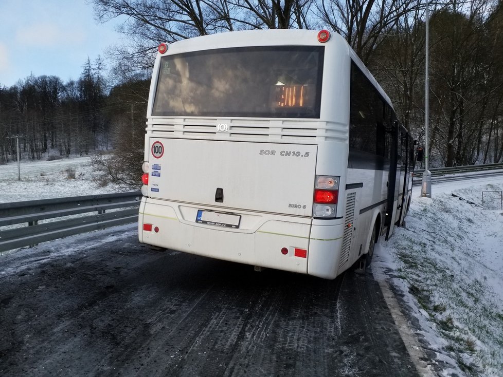 Nehody 28. března v Pardubickém kraji.