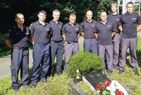 Hasiči nezapomínají: Uctili památku svých kolegů, kteří zahynuli před sedmadvaceti lety při výjezdu