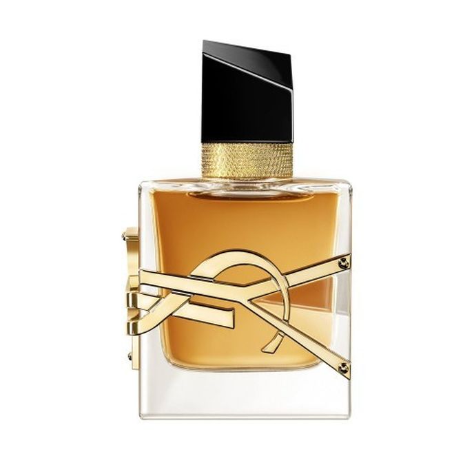 Parfémová voda s vůní mandarinky, bergamotu, levandule, pomerančového květu a madagaskarské vanilky Libre Intense EdP, Yves Saint Laurent, fann.cz, 1760 Kč/30 ml Parfémová voda s vůní mandarinky, bergamotu, levandule, pomerančového květu a madagaskarské vanilky Libre Intense EdP, Yves Saint Laurent, fann.cz, 1760 Kč/30 ml