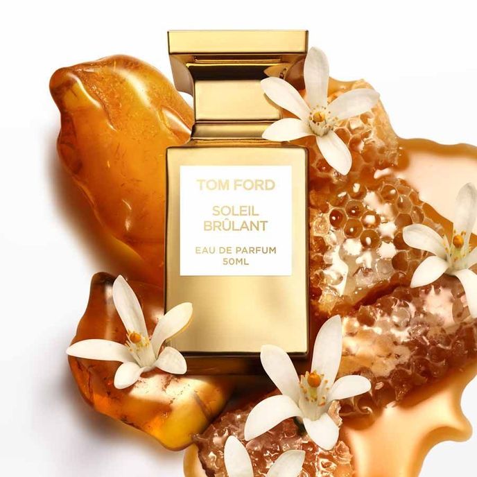 Dřevitá Tom Ford – Soleil Brûlant, prodává Douglas, 7500 Kč za 50 ml