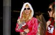Paris Hilton (31) & čivava Tinkerbell