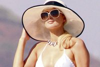 Paris Hilton zatčena v JAR kvůli drogám!