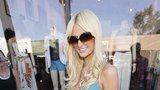 Lačný fanoušek Paris Hilton (28): Ukaž, jestli máš kalhotky!