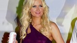 Paris Hilton v reklamě na pivo chtějí zakázat