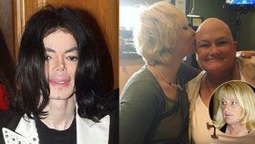 Paris Jackson se svou matkou Debbie Rowe, která kvůli rakovině prsu podstupuje chemoterapii.