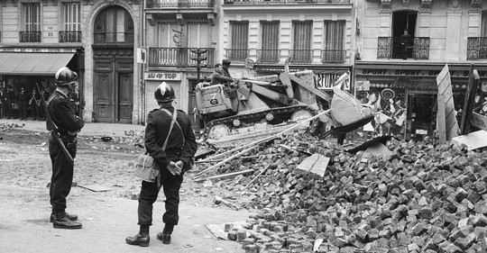 50 let od pařížského jara 1968: prarodiče házeli dlažebními kostkami, dnes zbyla jen "vyprázdněná hesla"