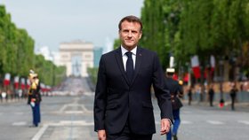 Den pádu Bastily v Paříži: Emmanuel Macron