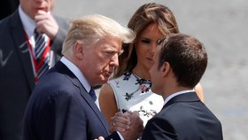 Trump s Macronem: USA a Francie se dostaly do sporu kvůli digitální dani.