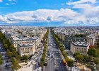 Paříž bude od řidičů SUV vybírat vyšší parkovací poplatky kvůli znečištění