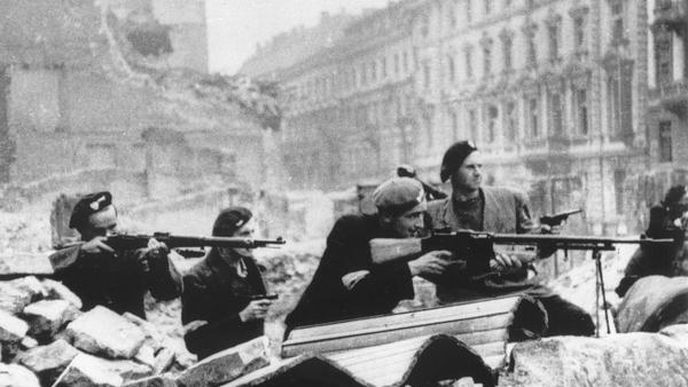 19. srpna 1944 zachvátila Paříž revolta proti okupantům