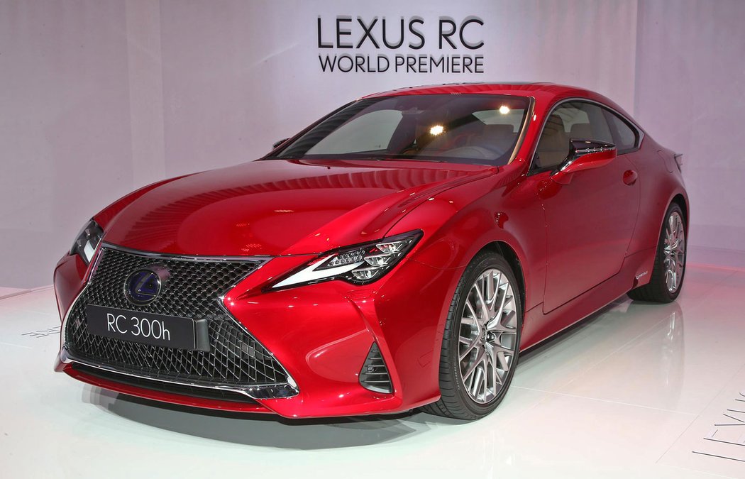 Lexus RC