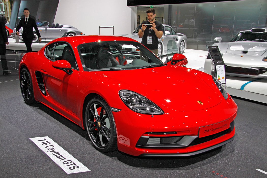 Porsche 718 Cayman GTS