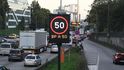 Na Pařížském okruhu se snížila rychlost na 50 km/h Na Pařížském okruhu se snížila rychlost na 50 km/h