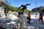 Současná podoba parku Folimanka po vybudování nové infrastruktury. Vedle prostoru pro kolečkové sporty přibyla též socha bronzového skateboardisty.