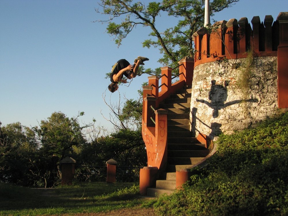 Parkour je free a rozhýbe tě na táboře i ve městě