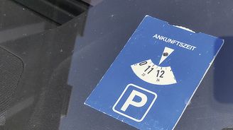 Češi chytře obchází placené parkování. Policie ale dává pozor Češi chytře obchází placené parkování. Policie ale dává pozor