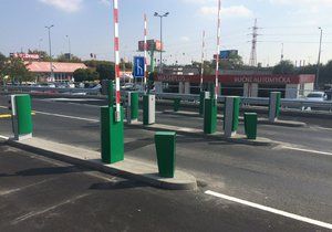 Od pondělí 3. 10. zavádí Metropole Zličín placené parkování po třech, respektive pěti hodinách parkování zdarma.