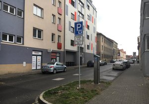 Nová zóna placeného parkování v Plzni