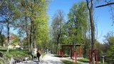 Velká obnova parků v Plzni: Stromy, květiny, lavičky a hřiště za 45 milionů 