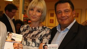 Policie prověřuje prodej knih Petry a Jiřího Paroubkových