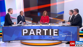 Pražský primátor Zdeněk Hřib (Piráti), poslanec Pavel Žáček (ODS), poslanec Radek Koten (SPD) a hejtman Jan Schiller (ANO) v pořadu Partie na TV Prima (22.5.2022)