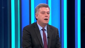 Partie Terezie Tománkové. Hosté Pavel Blažek (ODS) a Radek Vondráček (ANO)