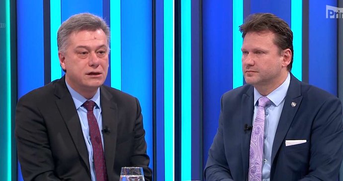 Partie Terezie Tománkové. Hosté Pavel Blažek (ODS) a Radek Vondráček (ANO)