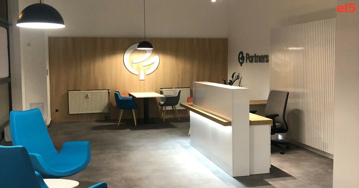Partners Banka slaví dvouleté výročí na trhu. V plánu má investice do bitcoinu v aplikaci