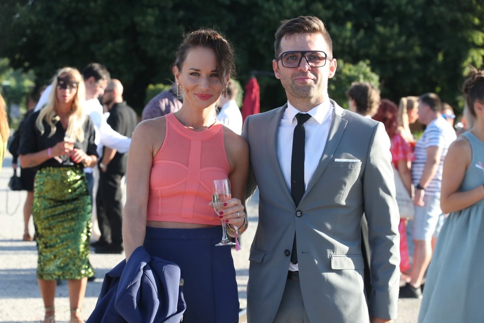 Letní programová party FTV Prima: Sandra Nováková s manželem