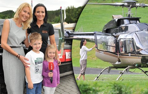 Partyšová se synem ve Varech: Přijela limuzínou, odletěla vrtulníkem