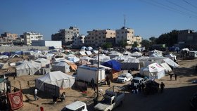 Uprchlický tábor Dajr Balah v Pásmu Gazy (27. 12. 2023).