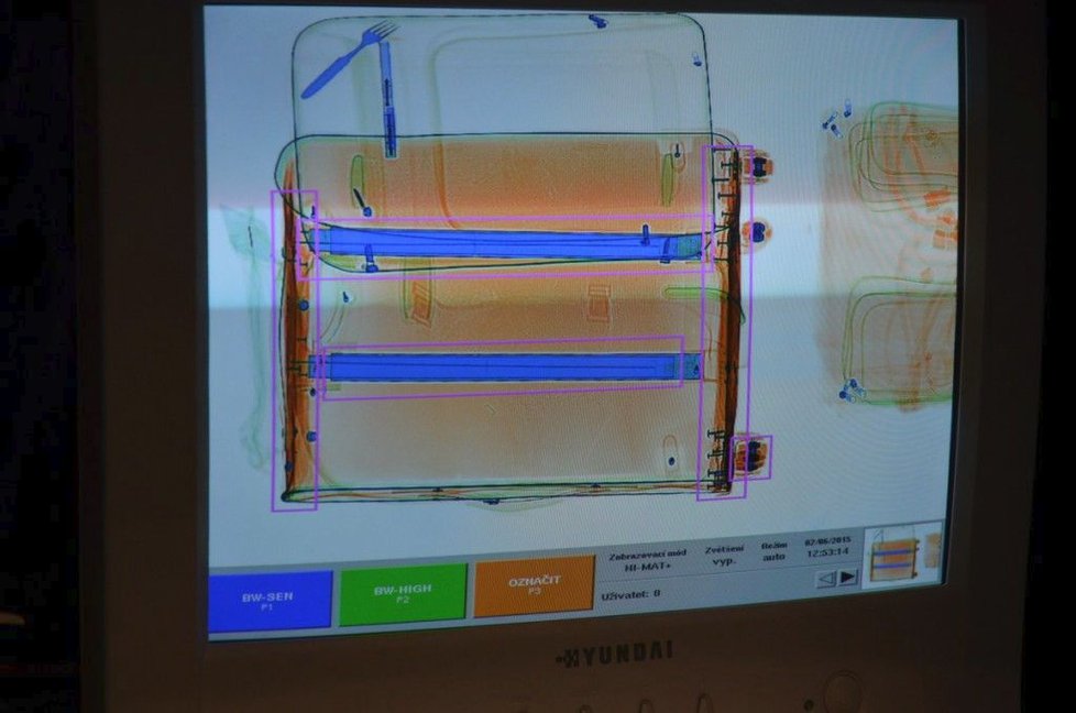 Český gang propašoval v 16 případech do Grónska desítky kilogramů hašiše.