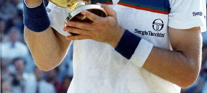 1987: Cash ve finále Wimbledonu porazil Lendla.