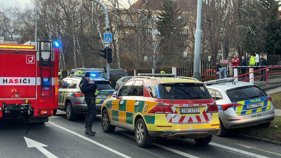 Dopravní nehoda v Patočkově ulici. (9. únor 2024)
