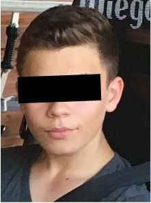 Policie našla 14letého Adama a jeho dvouletou sestru až na maďarském letišti.