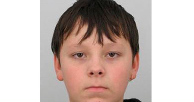 429x550  IMAGE(jpg) Policie pátrá po čtrnáctiletém Dominiku Nagyovi z Bechyně na Táborsku.