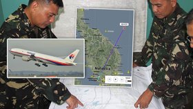 Pátrání po letadle s 239 lidmi na palubě pokračuje