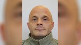 Petr (40) utekl z Bohnic jen v pyžamu: Hospitalizovali ho kvůli drogám