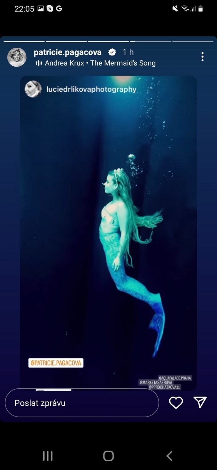 Patricie Pagáčová se fotila pod vodou jako mořská panna.