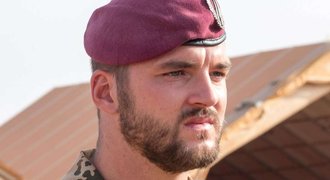 Dvoumetrový gladiátor Vespaziani: Válečný veterán Dvoumetrový gladiátor Vespaziani: Válečný veterán