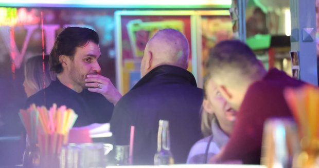 Hukuman setelah pemakaman Patrik Hezucký - Leoš Mareš Hukuman setelah pemakaman Patrik Hezucký - Leoš Mareš