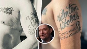 Patrik Nacher (ANO) se pochlubil svým tetováním.