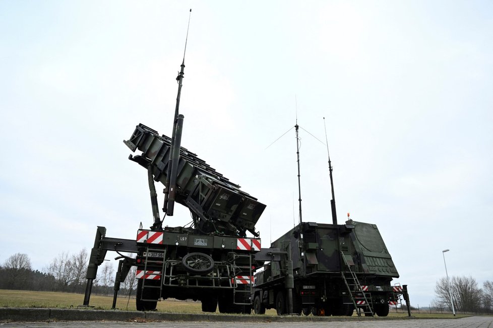 Protivzdušný systém Patriot německého Bundeswehru před přesunem do Polska (23. 1. 2023)